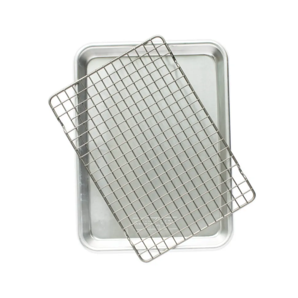 Bakplåt med ugnssäkert galler, Quarter Sheet, Naturals - Nordic Ware