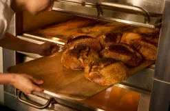 Juno the Bakery - Emil Glaser, Nina Schmiegelow