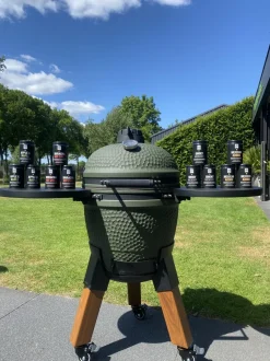 Kamadogrill inklusive benfäste, aluminiumben (träimitation) med hjul och sidobord - Moddern