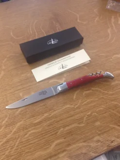 Köttkniv med fällbart blad och korkskruv, rött handtag - Forge de Laguiole