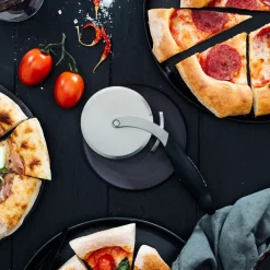 Pizzahjul, Professional Pizza Wheel - Microplane