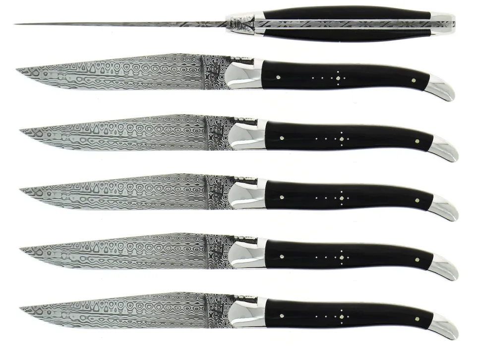 Sex knivar, Handtag av Mörkt Horn, damaskerade, Collection - Forge de Laguiole