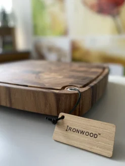 Slaktarblock i Akacia, Gourmet Carolina - Ironwood