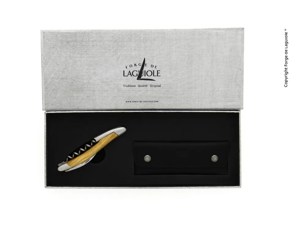 Sommelierkniv av Oliv, damaskerad m dekor, Collection - Forge de Laguiole