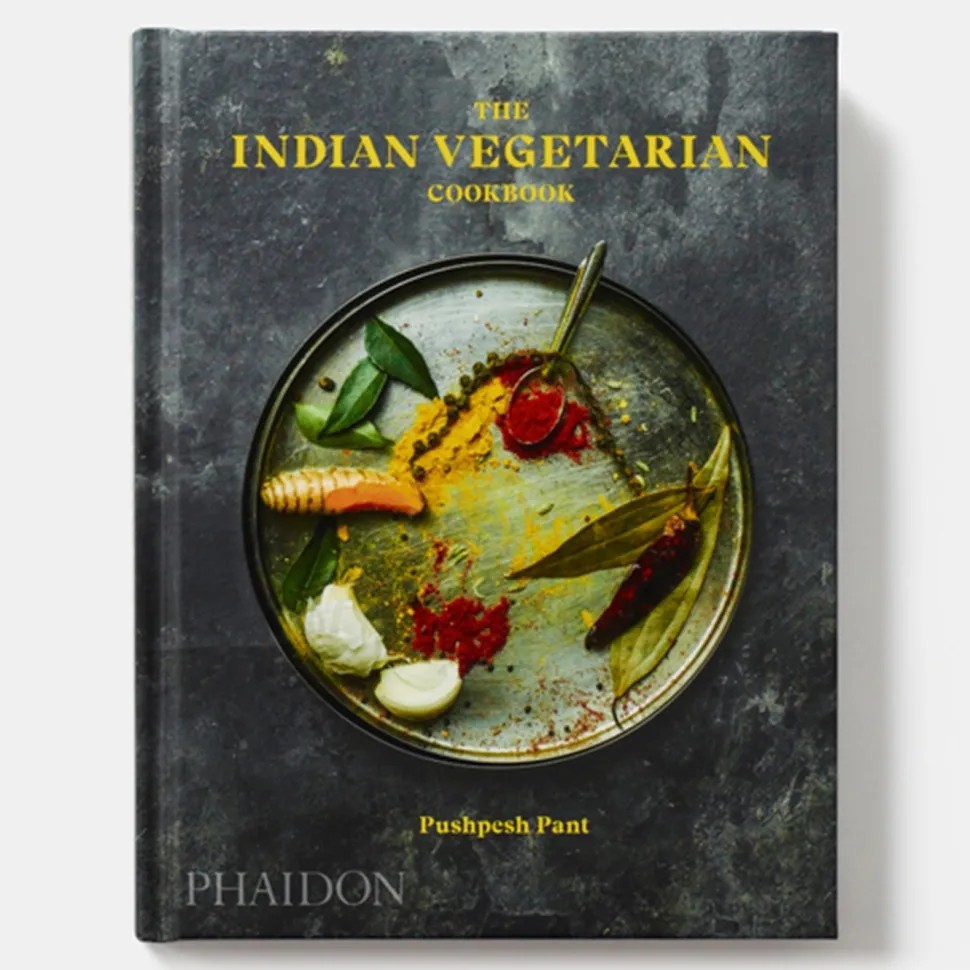 The Indian Vegetarian Cookbook - Pushpesh Pant
