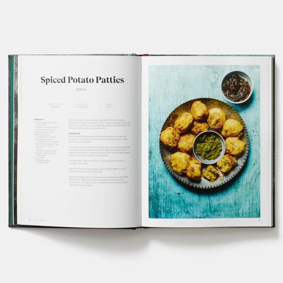 The Indian Vegetarian Cookbook - Pushpesh Pant