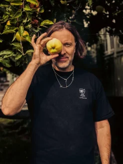 The Swedish Cookbook - Niklas Ekstedt