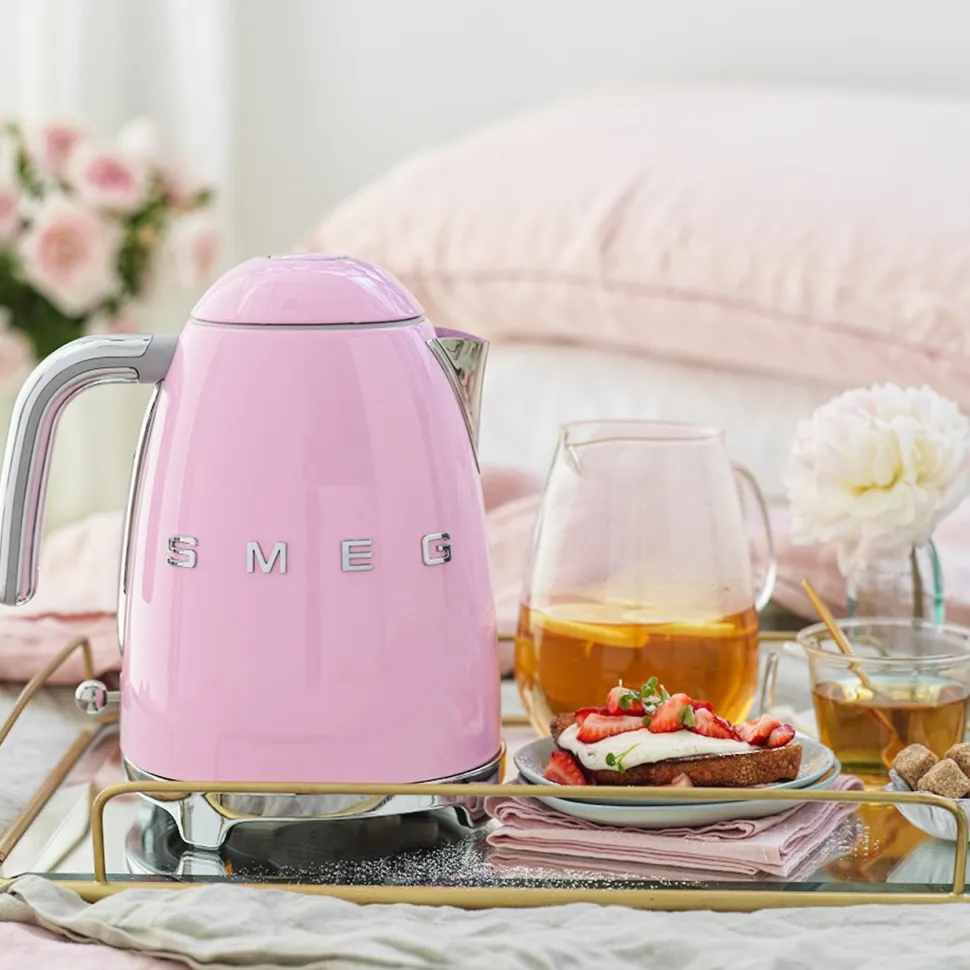 Vattenkokare, 1,7 L, Rosa - Smeg