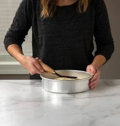Vinklad tårtspatel, trähandtag - Nordic Ware